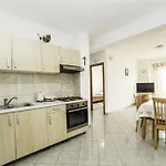 Appartamento In With Sea View, Balcony, Air Conditioning Wifi 4936-1 -2 -3 Povlja (Brac)