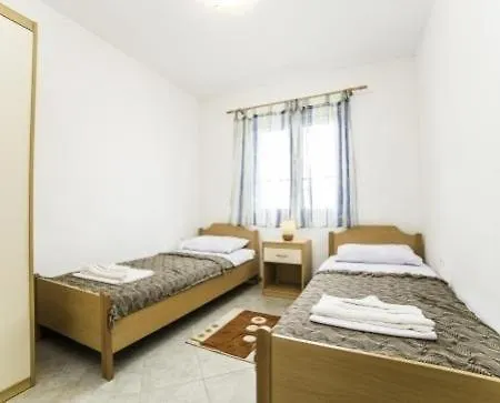 Apartment In Povlja With Sea View, Balcony, Air Conditioning Wifi 4936-1 -2 -3 *