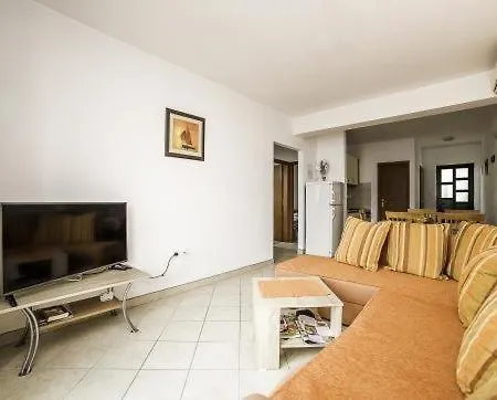 Apartment In Povlja With Sea View, Balcony, Air Conditioning Wifi 4936-1 -2 -3